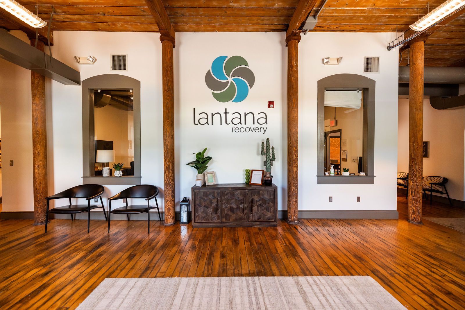 Lobby at Lantana Recovery